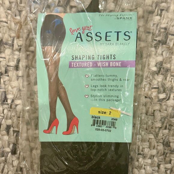 NIB* Love Your Assets by Spanx Textured Black Wish Bone Tights - Women's Size 2 - Picture 4 of 5